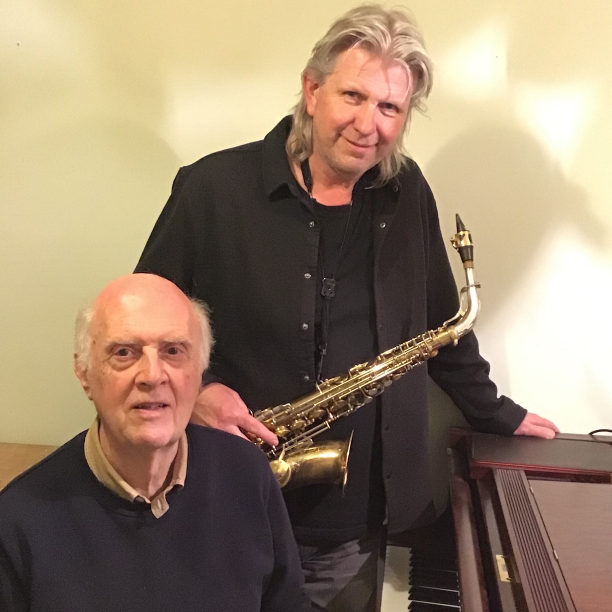 Avellana jazz duo